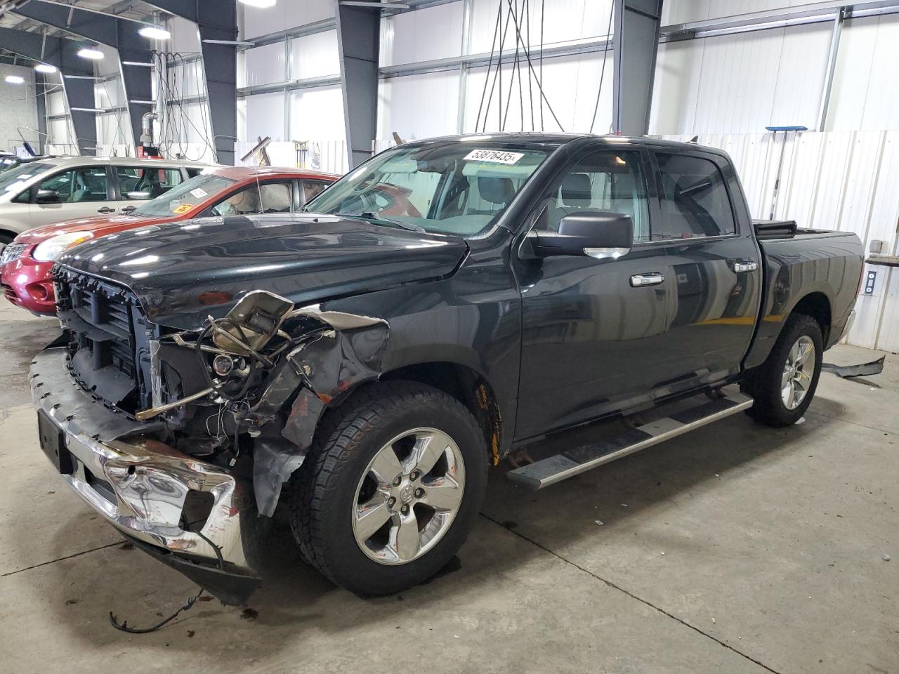 2017 Ram 1500 Slt na sprzedaż w Ham Lake, MN - Front End
