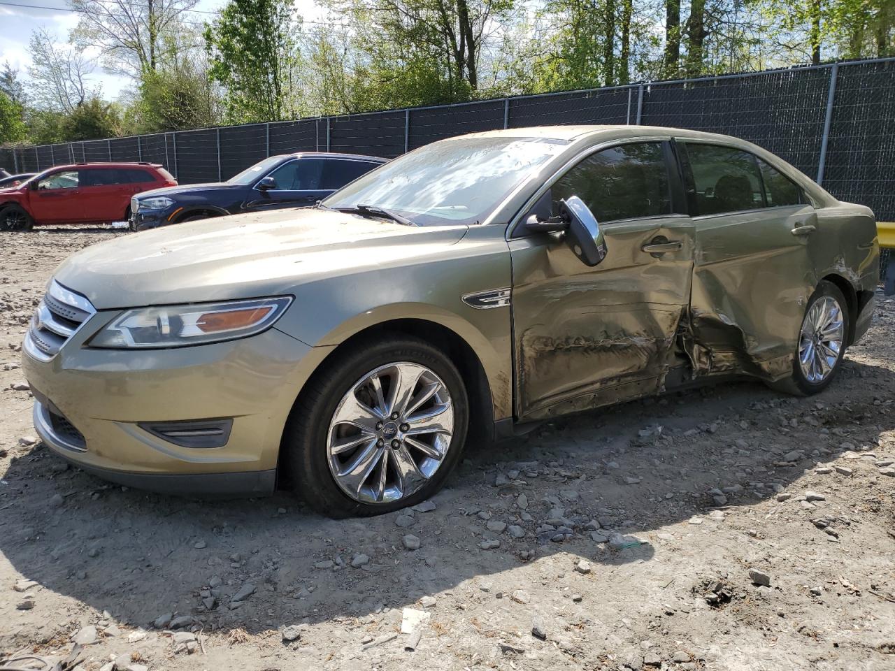 Waldorf, MD에서 판매 중인 2012 Ford Taurus Limited - Side
