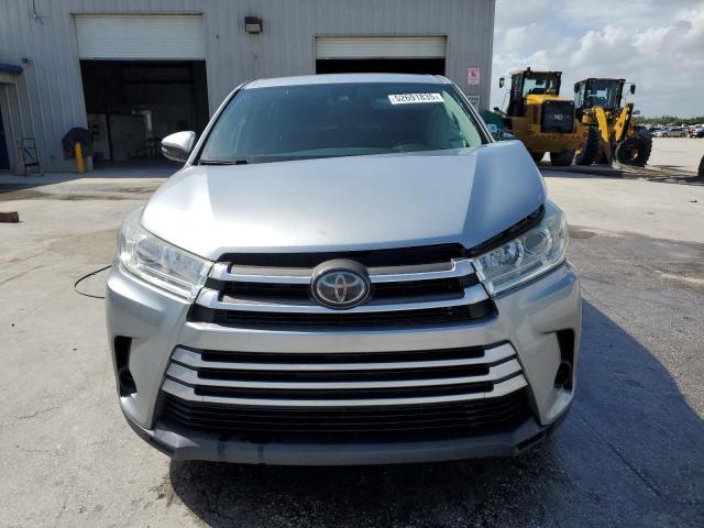 TOYOTA HIGHLANDER 2019 Сріблястий