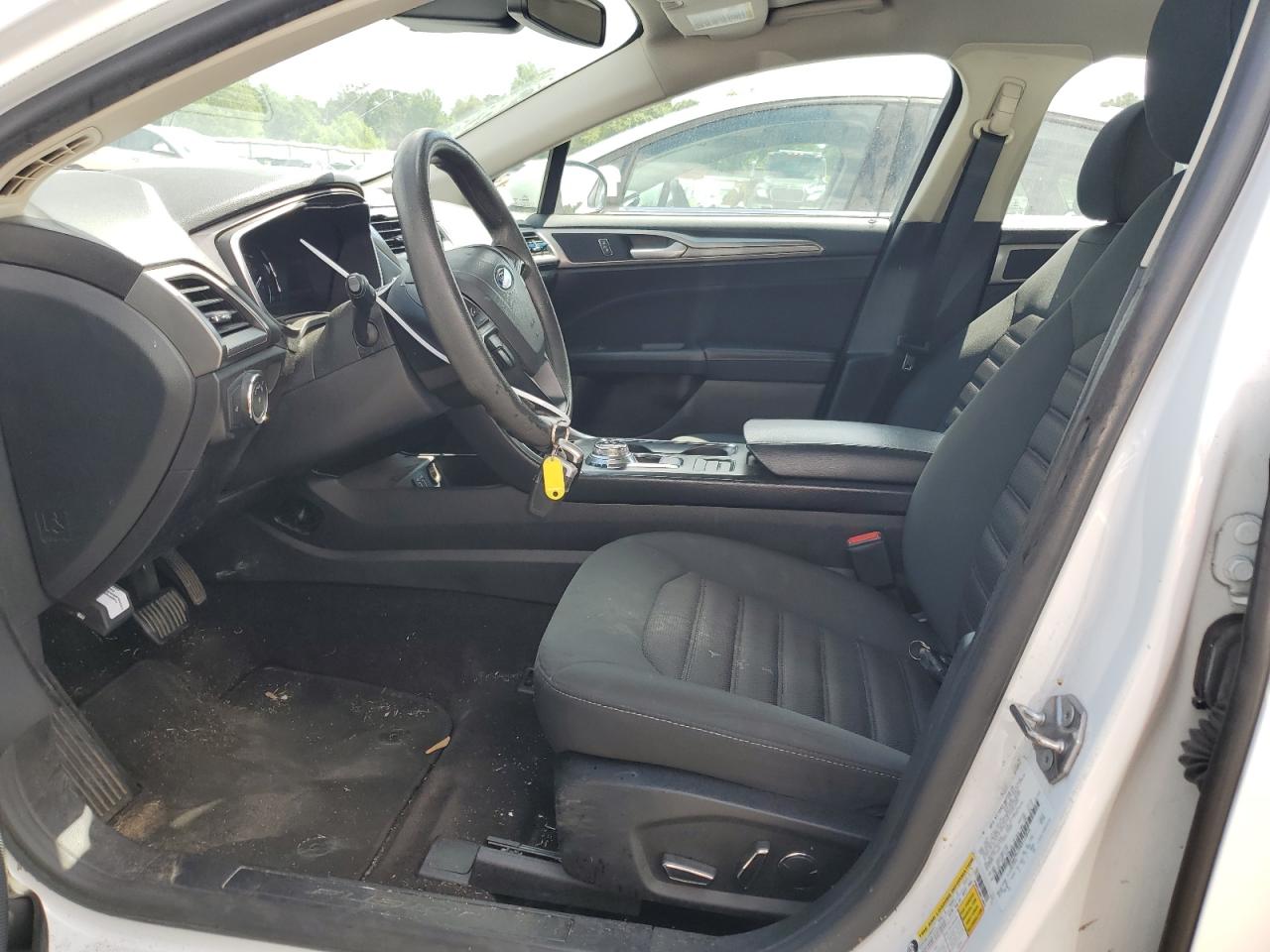 2019 Ford Fusion Se VIN: 3FA6P0LU9KR124846 Lot: 54024675