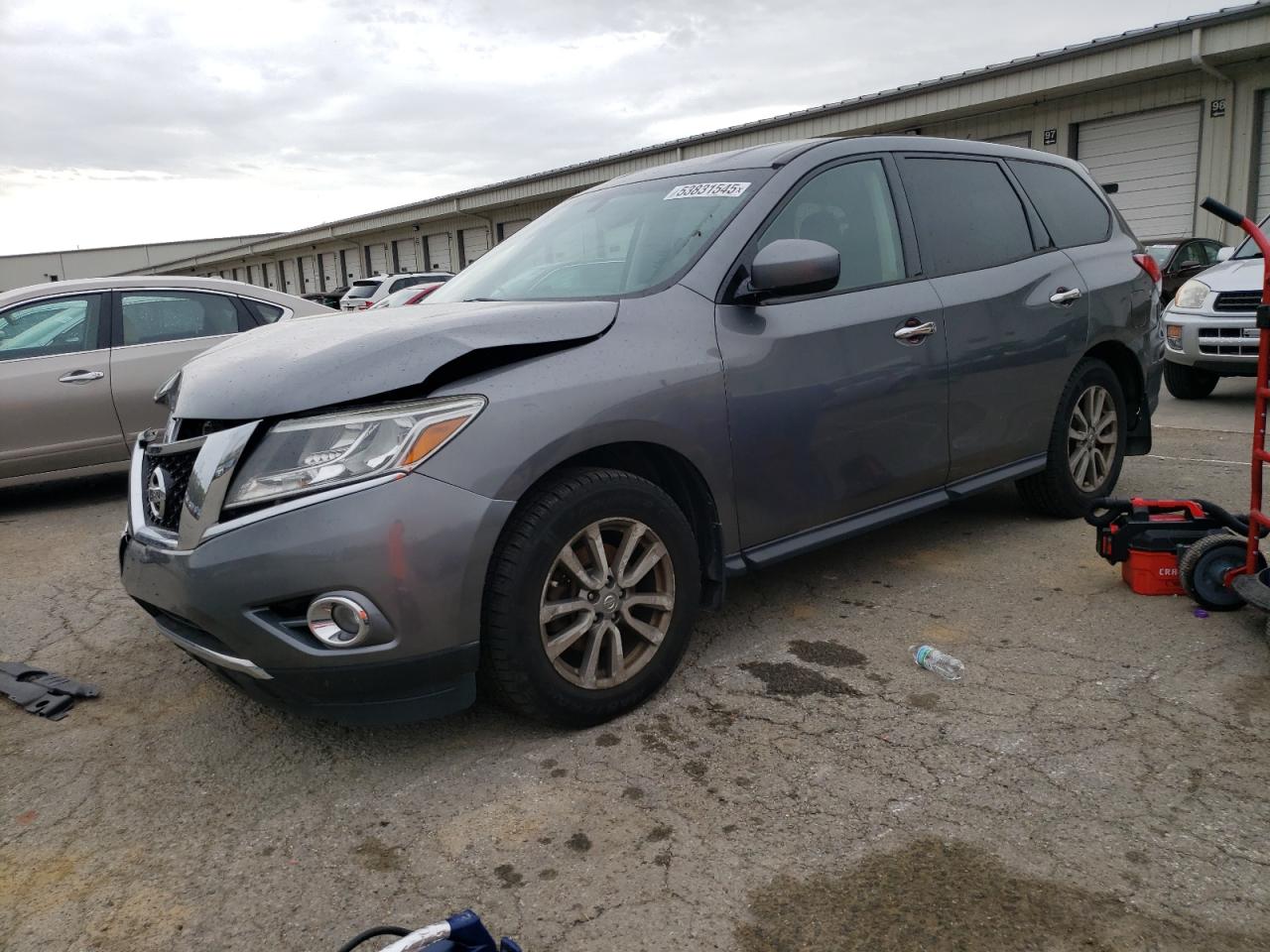 2015 Nissan Pathfinder S იყიდება Louisville-ში, KY - Front End
