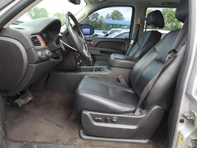 Parquets CHEVROLET TAHOE 2013 Srebrny