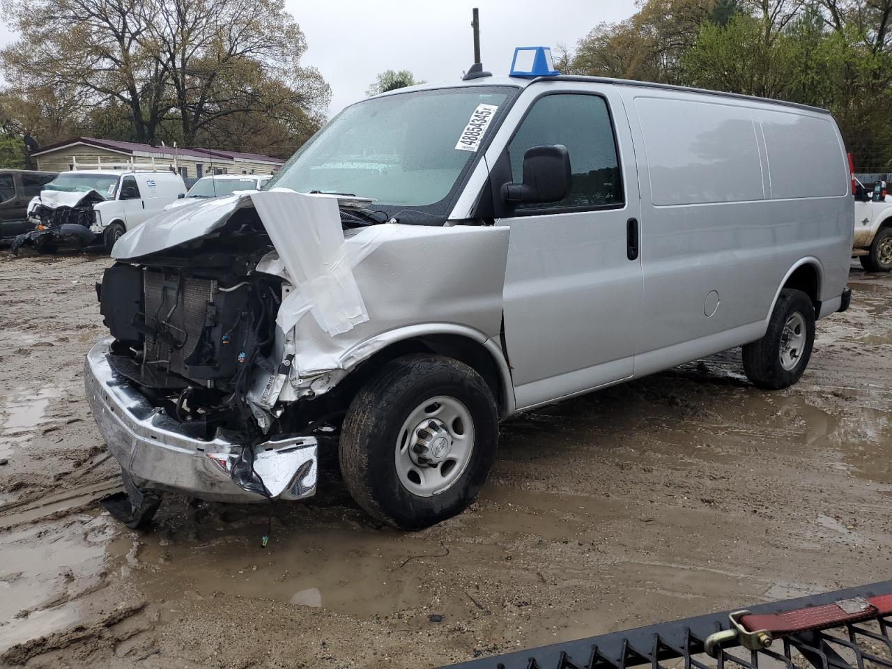 2018 Chevrolet Express G2500 for Sale in Seaford, DE - Front End