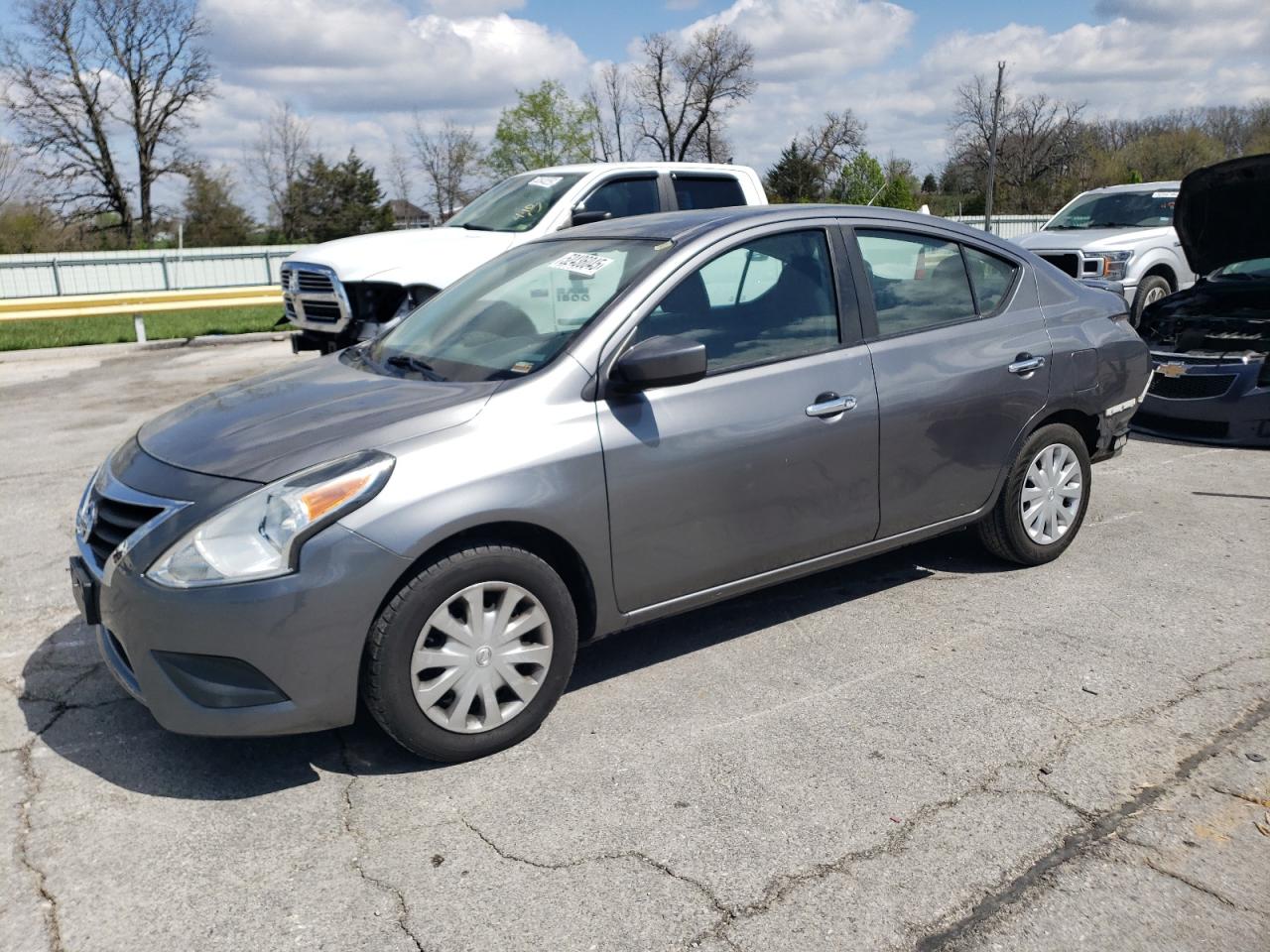 2019 Nissan Versa S на продаже в Rogersville, MO - Rear End