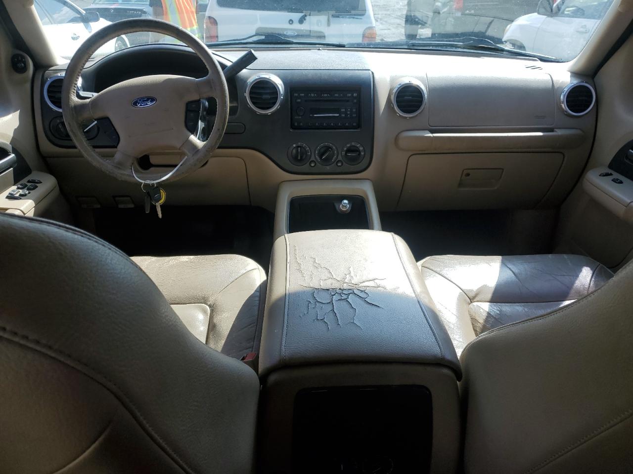 2004 Ford Expedition Xlt VIN: 1FMEU15W04LA49387 Lot: 52386065