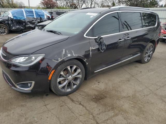  CHRYSLER PACIFICA 2017 Czarny