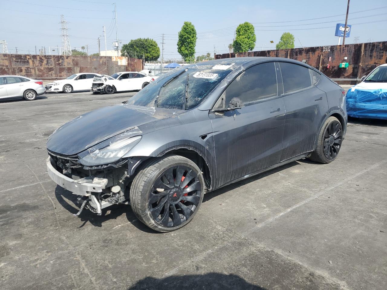 2022 Tesla Model Y for Sale in Wilmington, CA - Front End