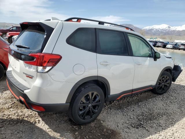  SUBARU FORESTER 2023 Белый