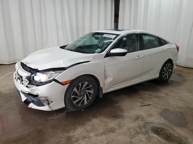 Седани HONDA CIVIC 2016 Білий