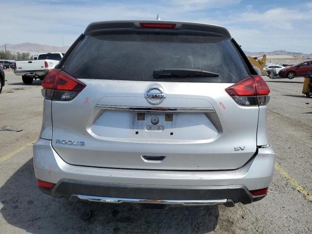  NISSAN ROGUE 2018 Серебристый