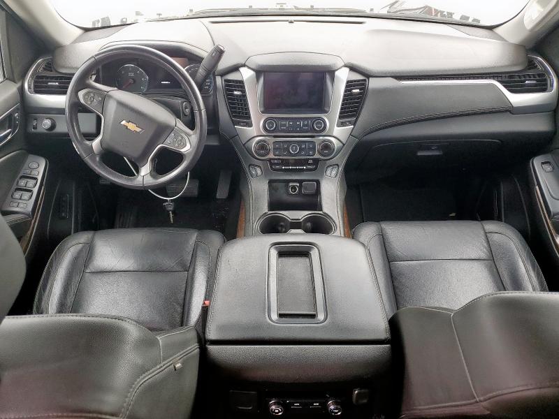  CHEVROLET TAHOE 2017 Srebrny