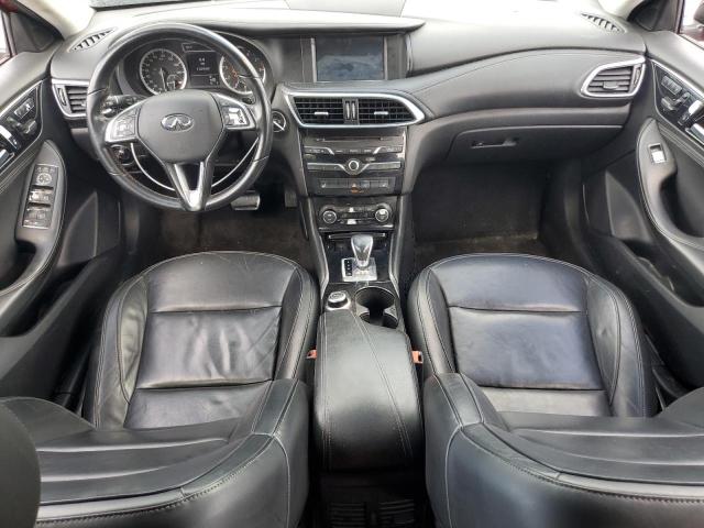  INFINITI QX30 2017 Красный