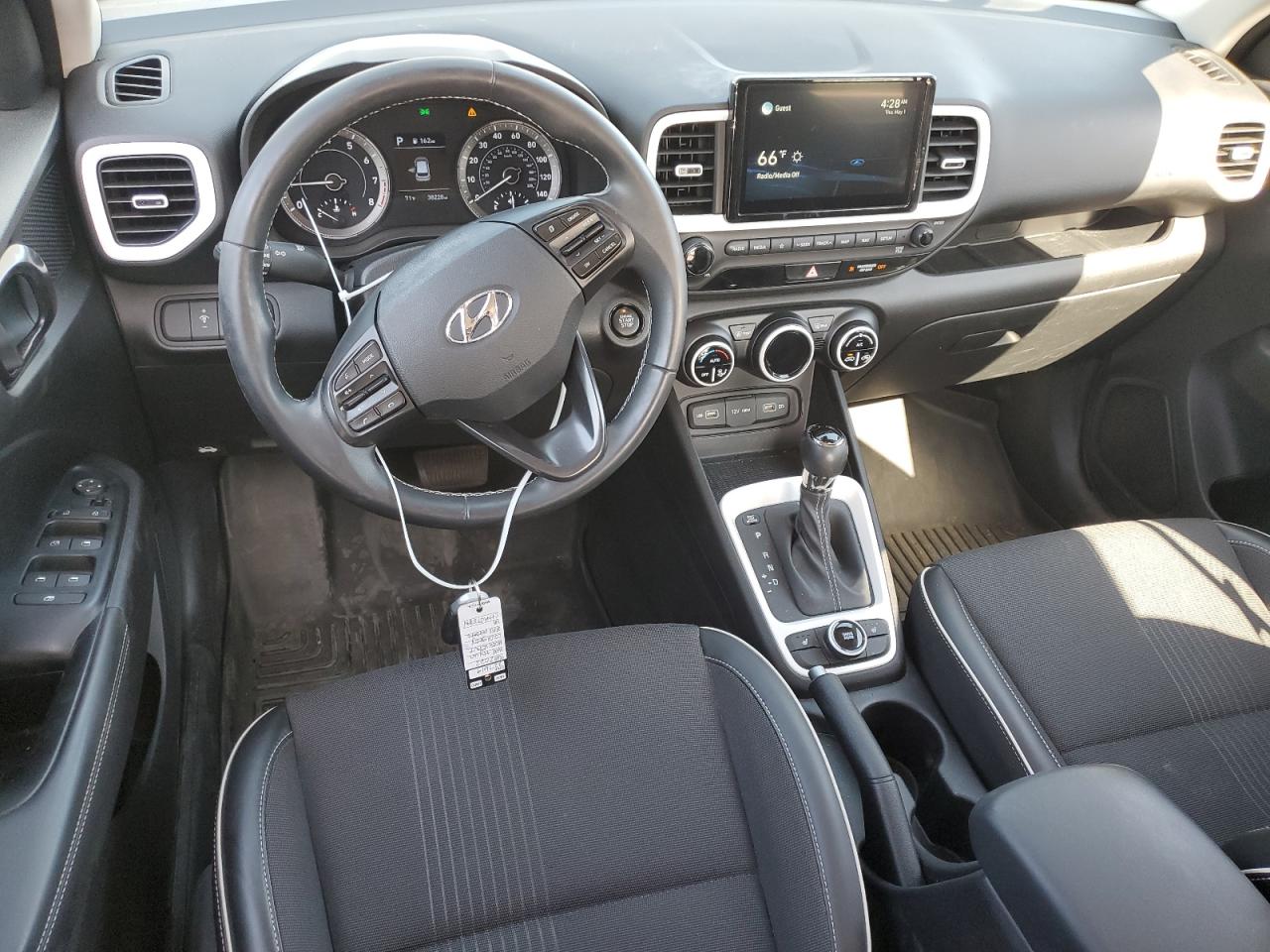 2022 Hyundai Venue Sel VIN: KMHRC8A3XNU177687 Lot: 55442895