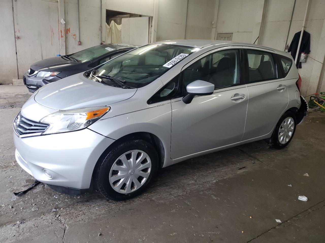 2016 NISSAN VERSA