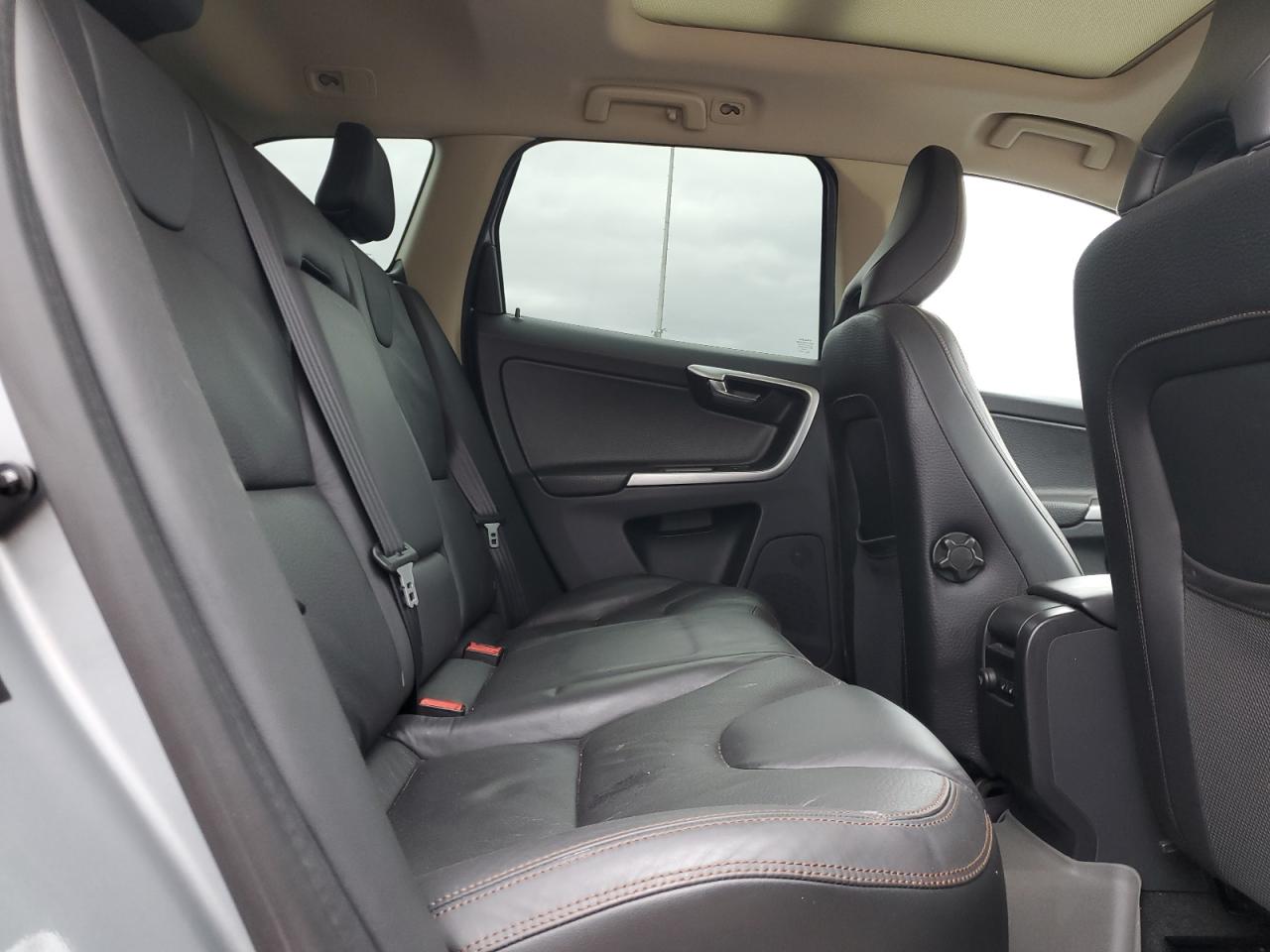 2012 Volvo Xc60 3.2 VIN: YV4940DZ8C2255781 Lot: 53030485