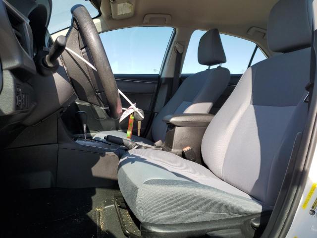Sedans TOYOTA COROLLA 2016 White