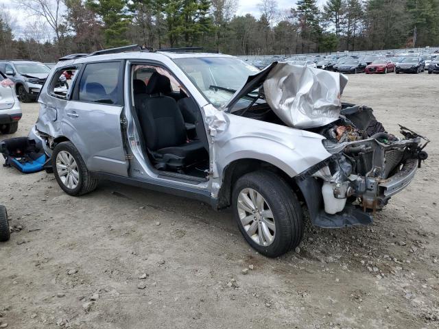  SUBARU FORESTER 2012 Silver