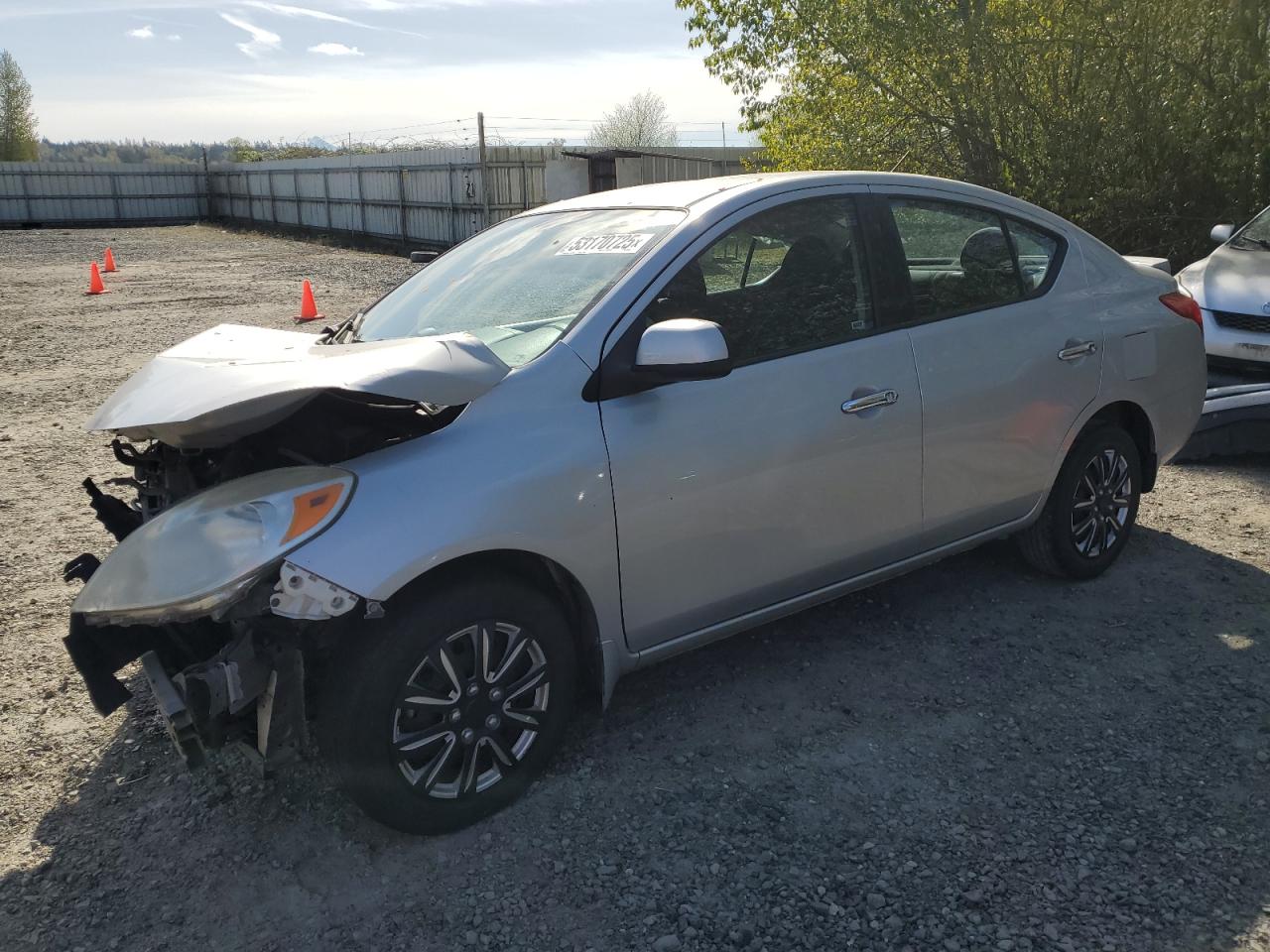 2014 Nissan Versa S იყიდება Arlington-ში, WA - Front End