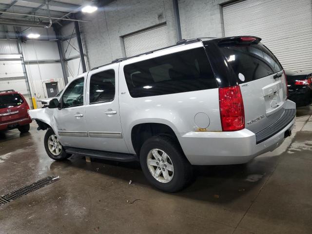  GMC YUKON 2014 Srebrny