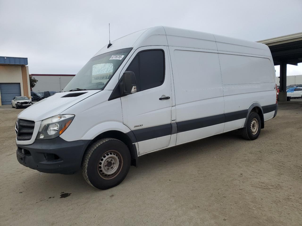 Hayward, CA에서 판매 중인 2016 Mercedes-Benz Sprinter 2500 - Minor Dent/Scratches