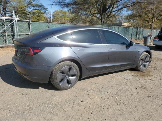  TESLA MODEL 3 2019 Серый