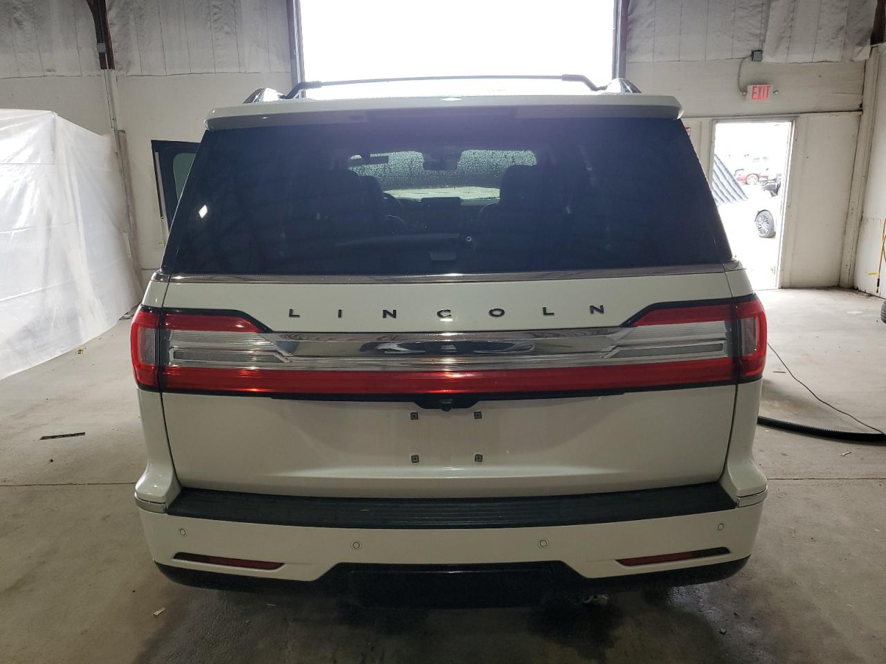 2019 Lincoln Navigator Black Label VIN: 5LMJJ2TT2KEL10927 Lot: 53637425