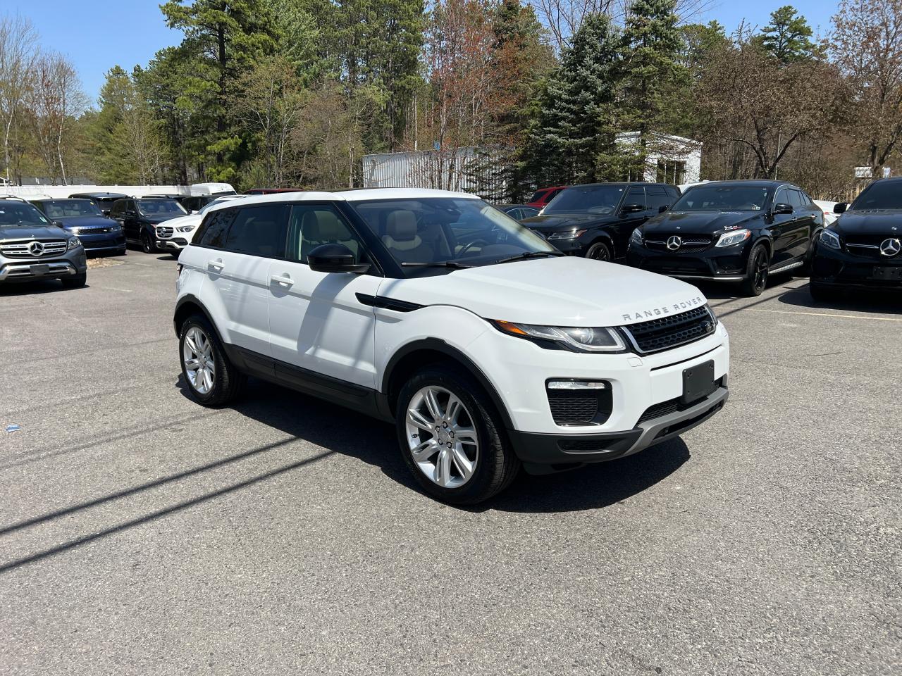 2016 Land Rover Range Rover Evoque Se for Sale in North Billerica, MA - Minor Dent/Scratches