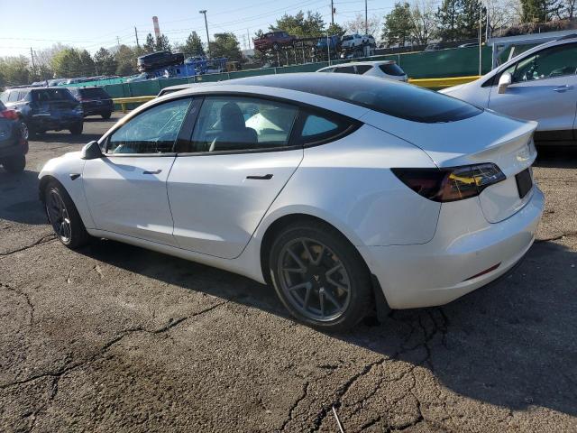  TESLA MODEL 3 2021 Biały