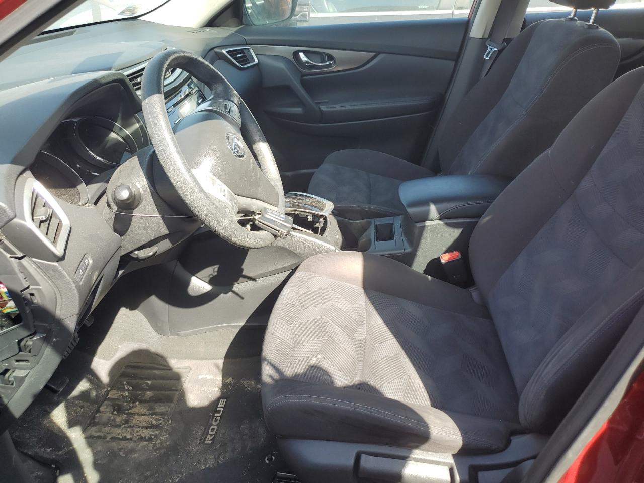 2015 Nissan Rogue - Image 7