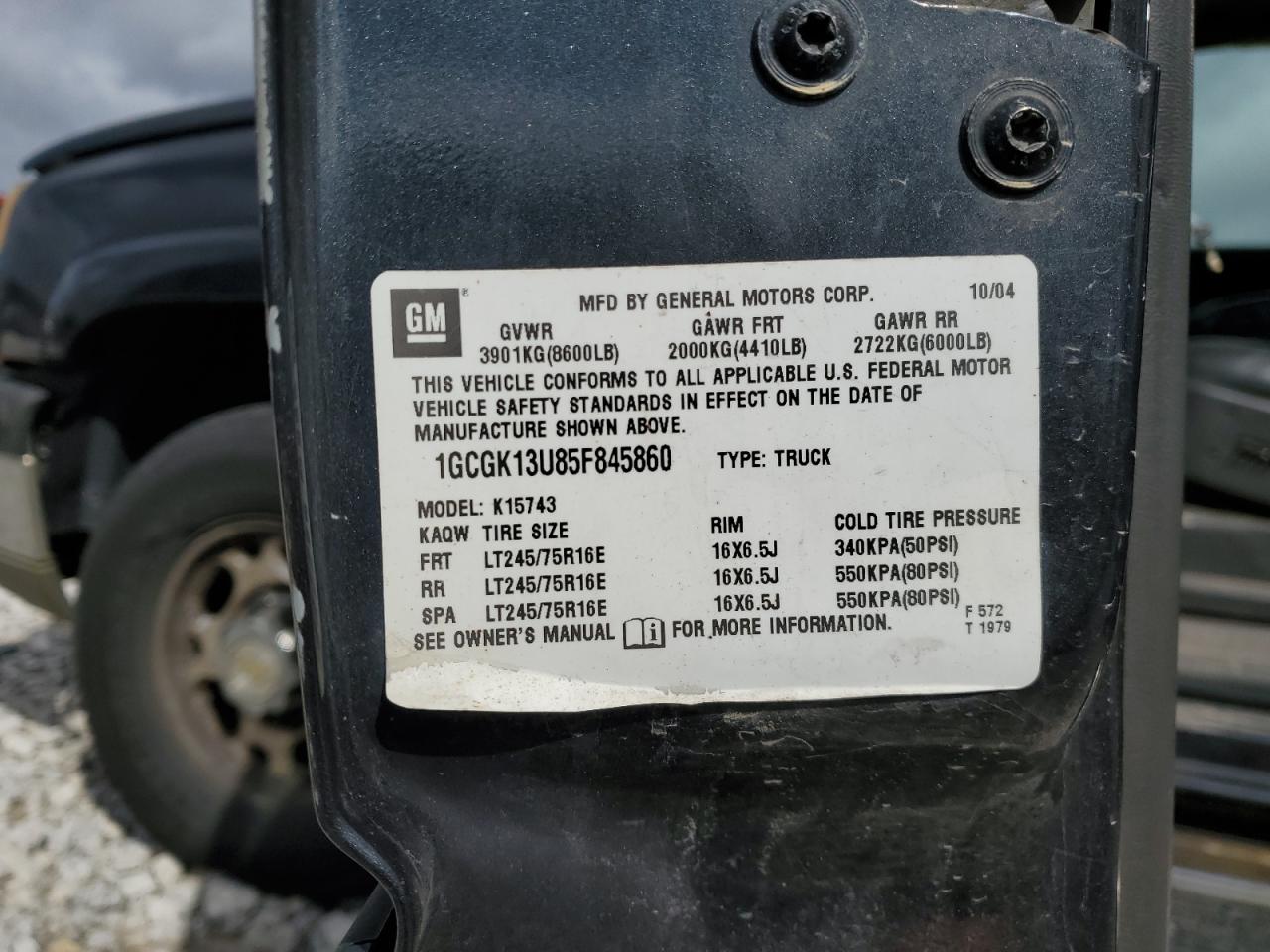 2005 Chevrolet Silverado K1500 Heavy Duty VIN: 1GCGK13U85F845860 Lot: 51467075