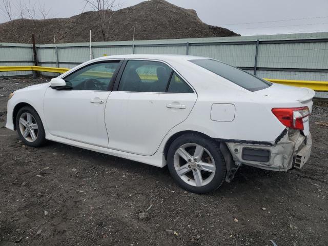  TOYOTA CAMRY 2012 Белый