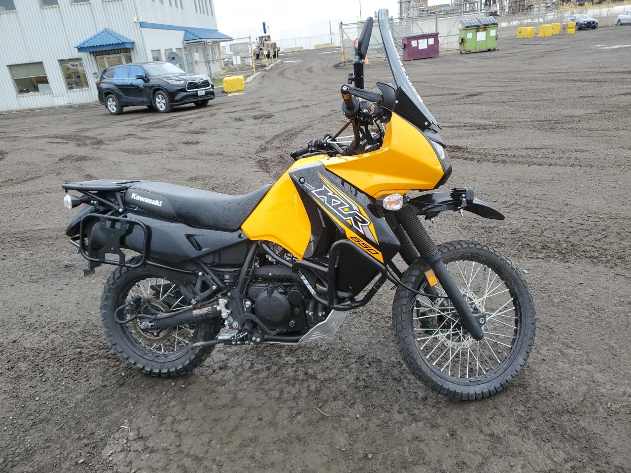 2018 Kawasaki Kl650 E იყიდება Montreal-est-ში, QC - Front End