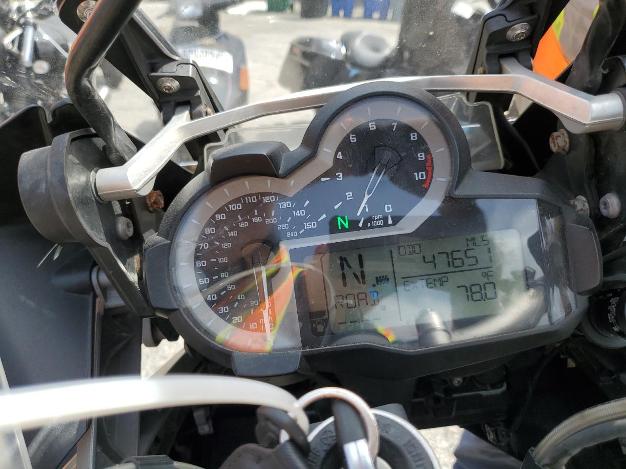 2015 BMW R1200 Gs Adventure VIN: WB10A1201FZ096867 Lot: 53987145