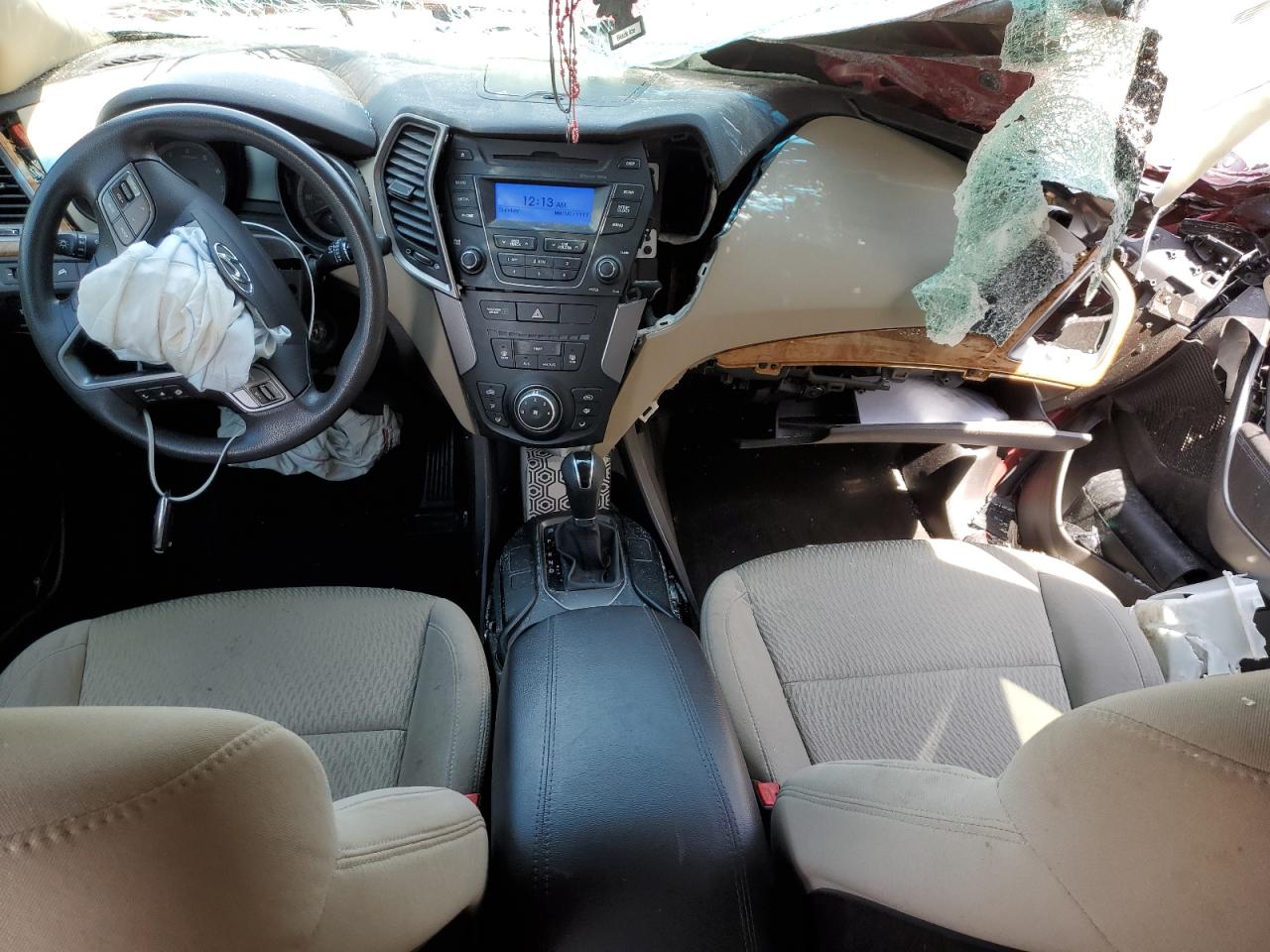 2015 Hyundai Santa Fe - Image 8