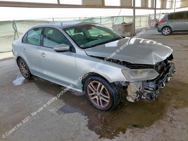 WVWRV116XCM001655 - 2012 VOLKSWAGEN JETTA - #undefined