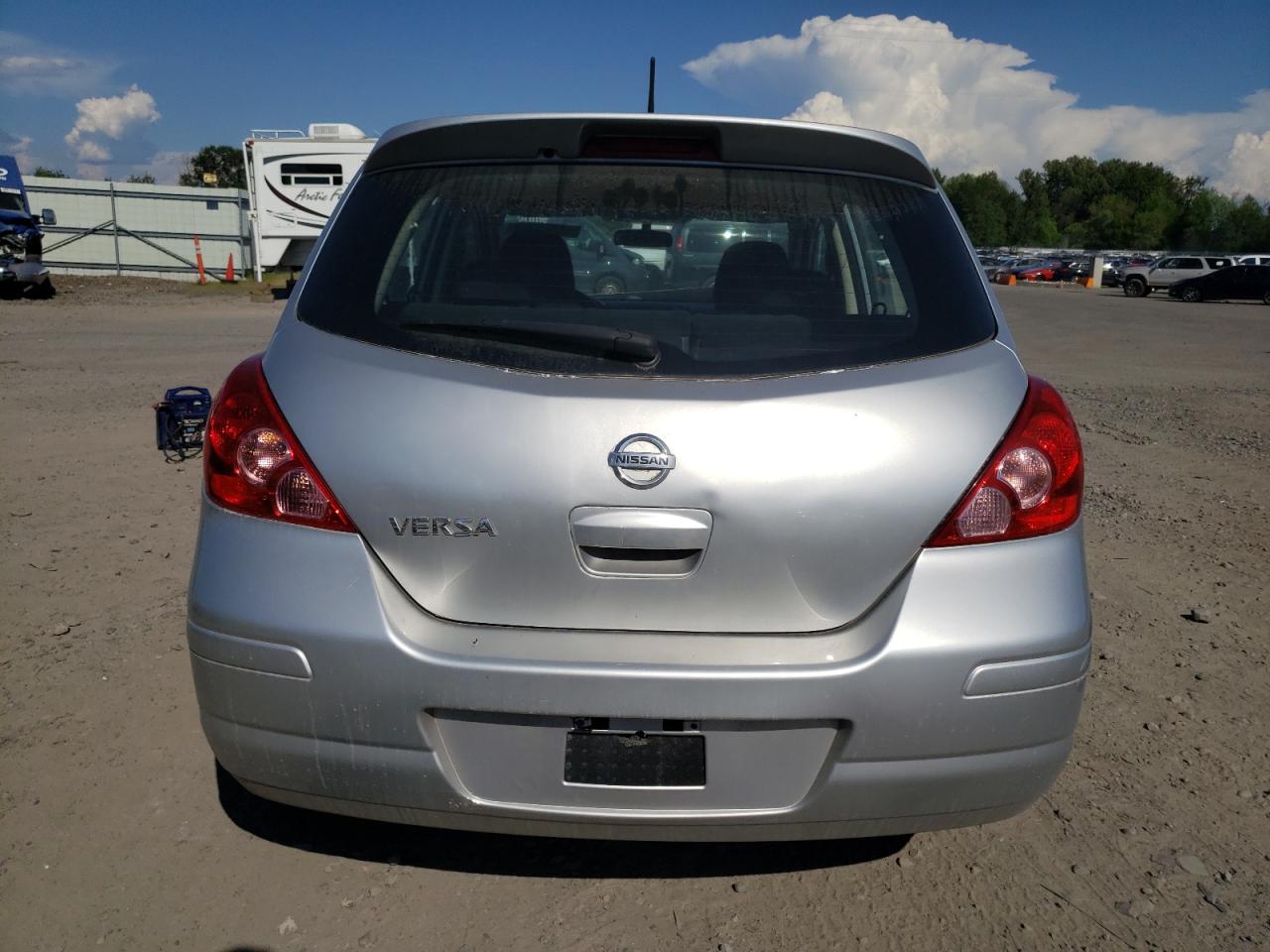 2010 Nissan Versa S VIN: 3N1BC1CP0AL463312 Lot: 67164164