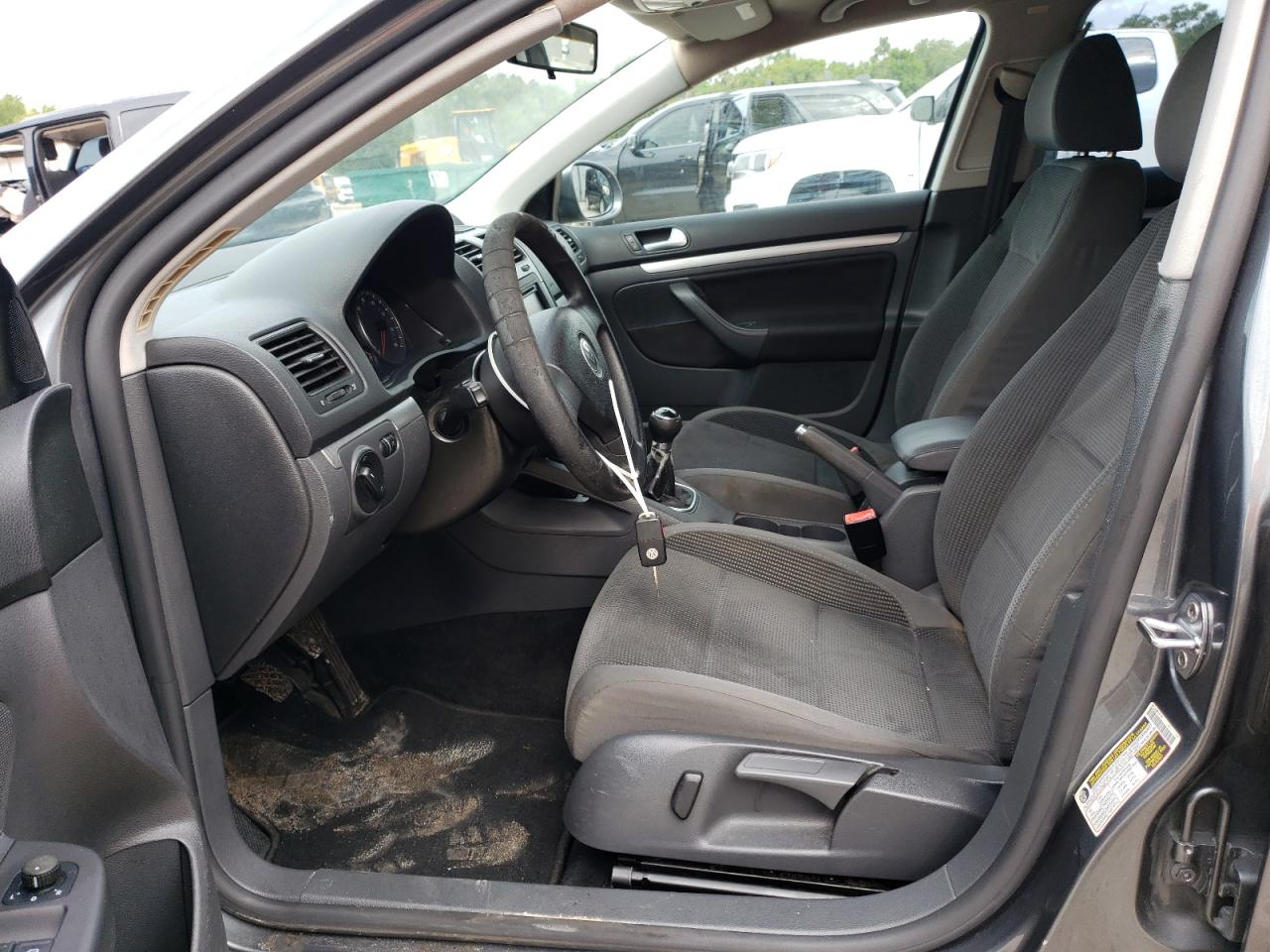 2008 Volkswagen Jetta S VIN: 3VWJM71K78M095261 Lot: 61387874