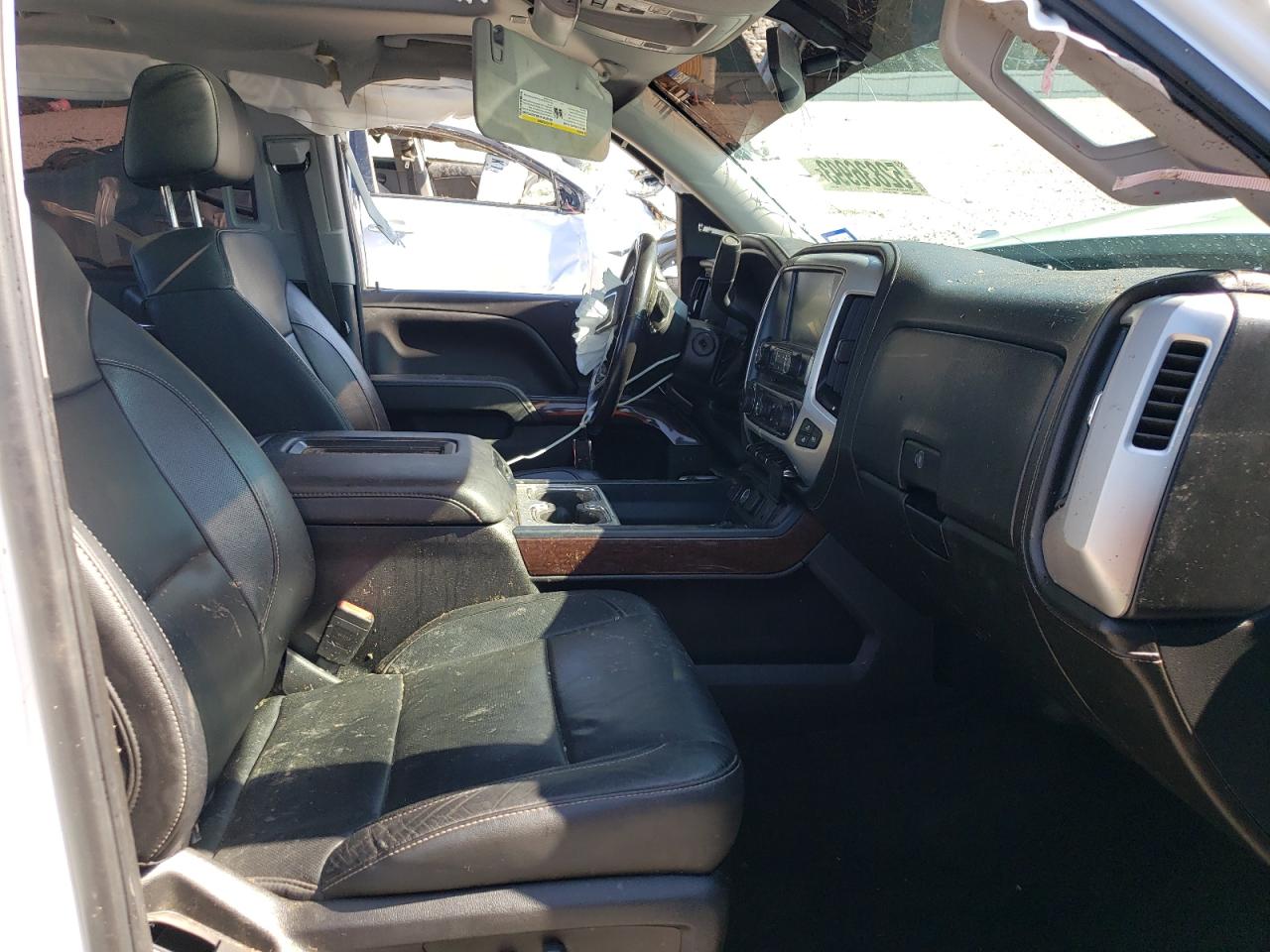 2017 GMC Sierra - Image 7