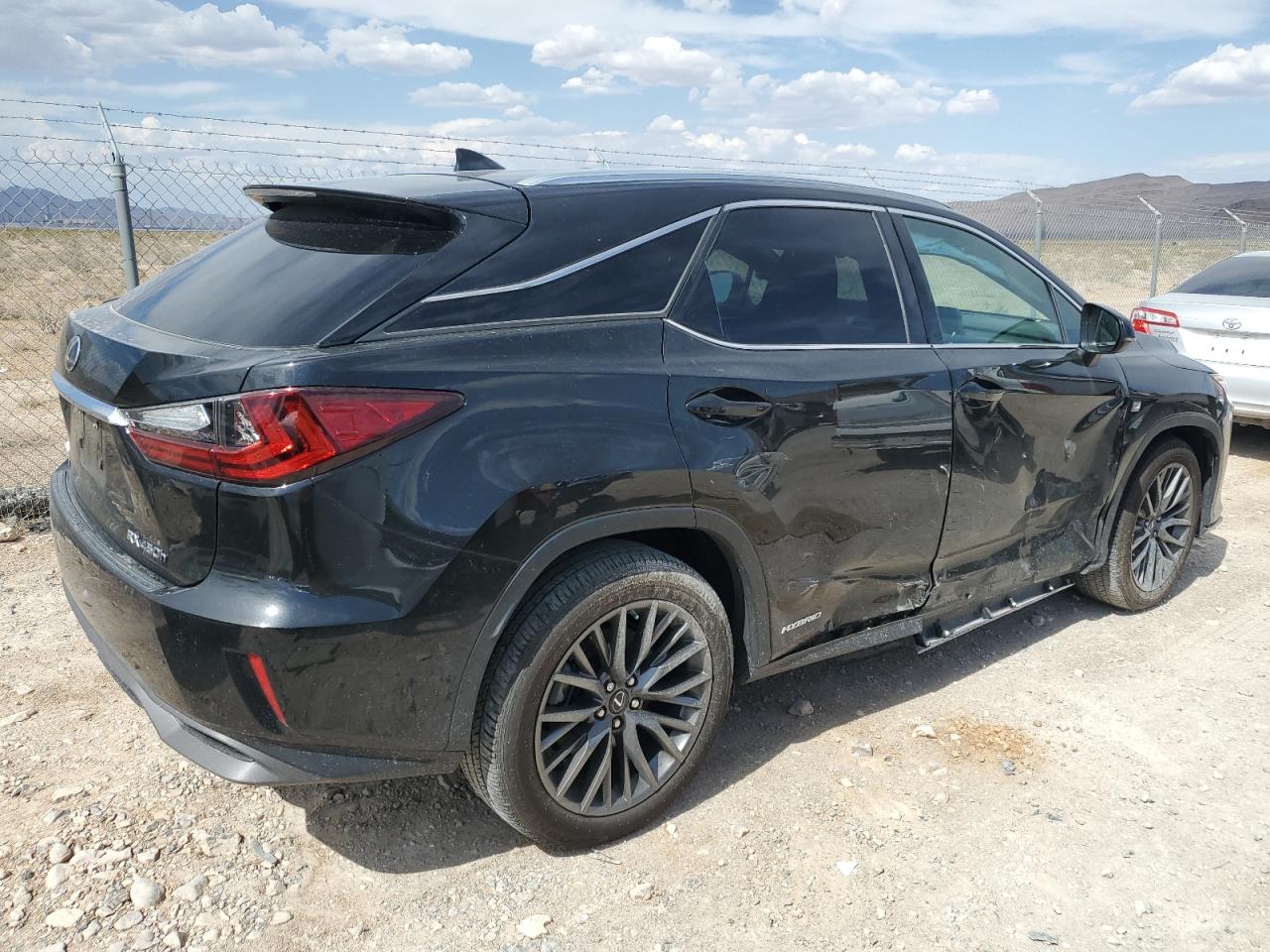 2017 Lexus RX - Image 3