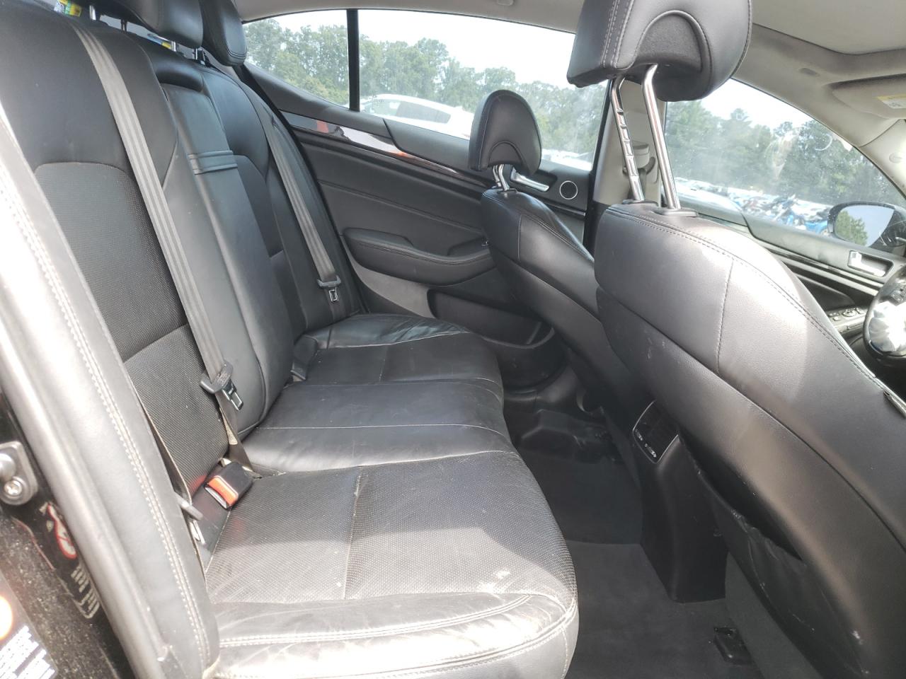 2015 Kia Cadenza Premium VIN: KNALN4D78F5181743 Lot: 53985183