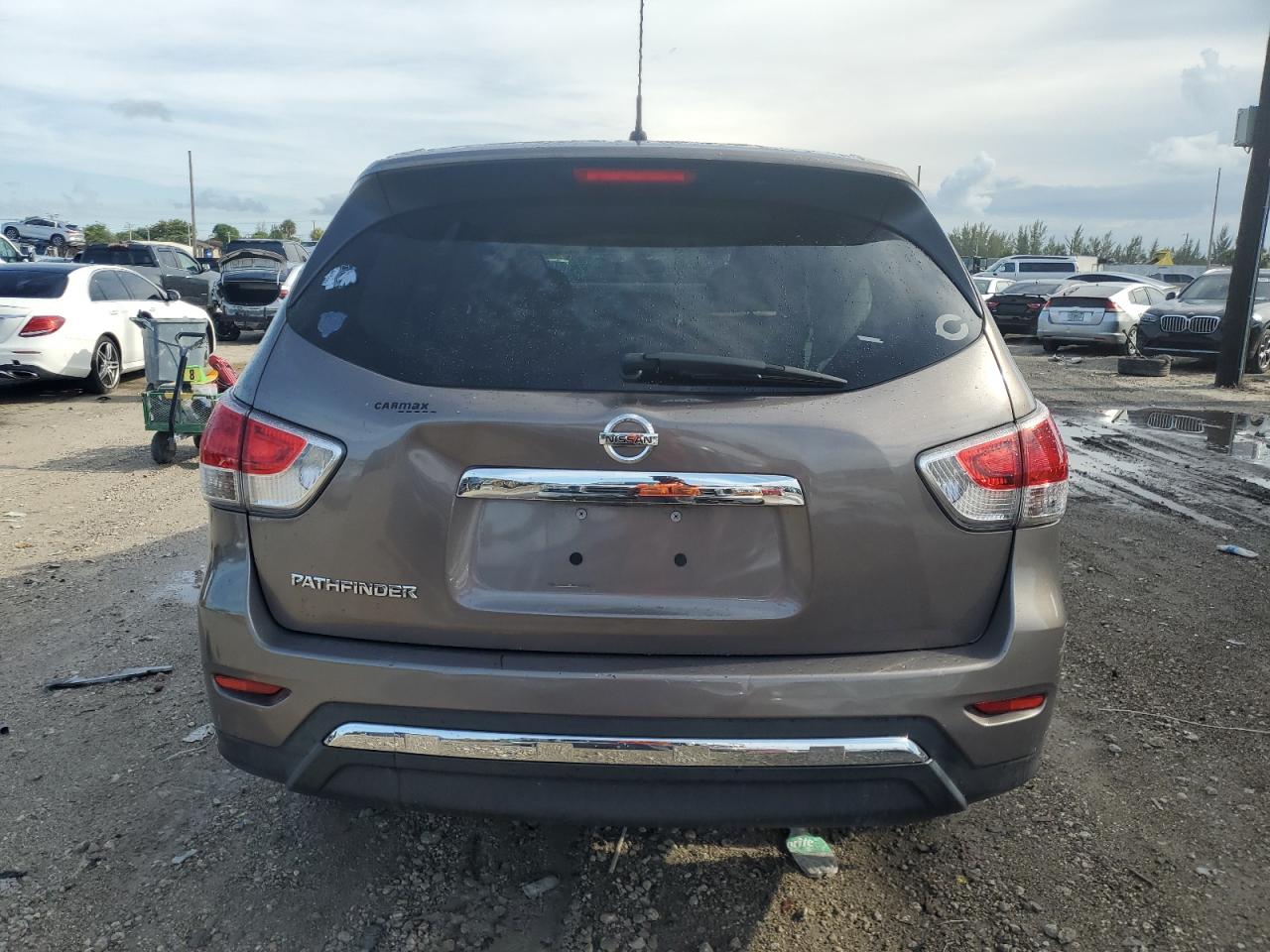 2014 Nissan Pathfinder S VIN: 5N1AR2MN2EC640238 Lot: 61387564