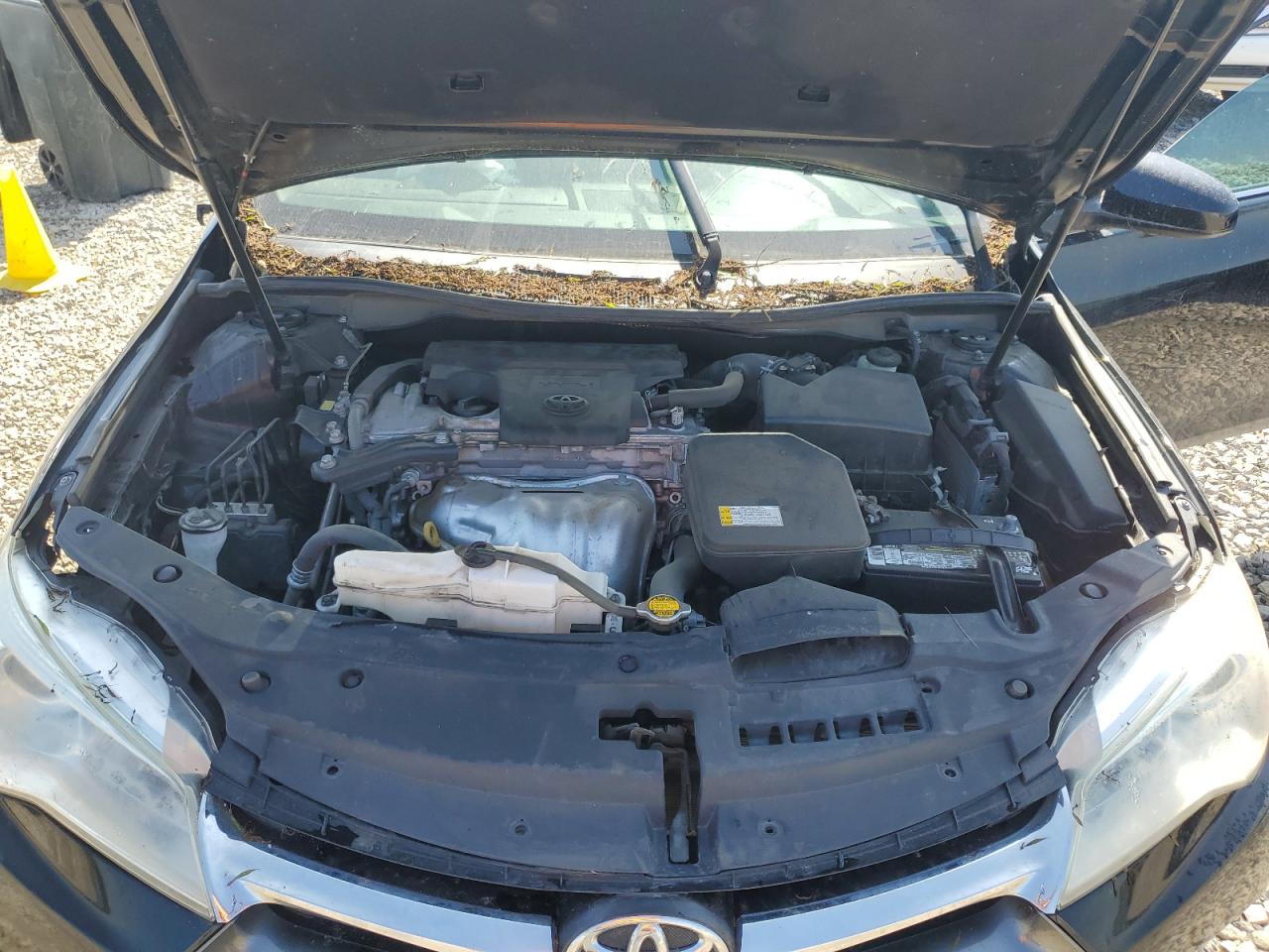 4T1BF1FK3FU087041 2015 Toyota Camry Le