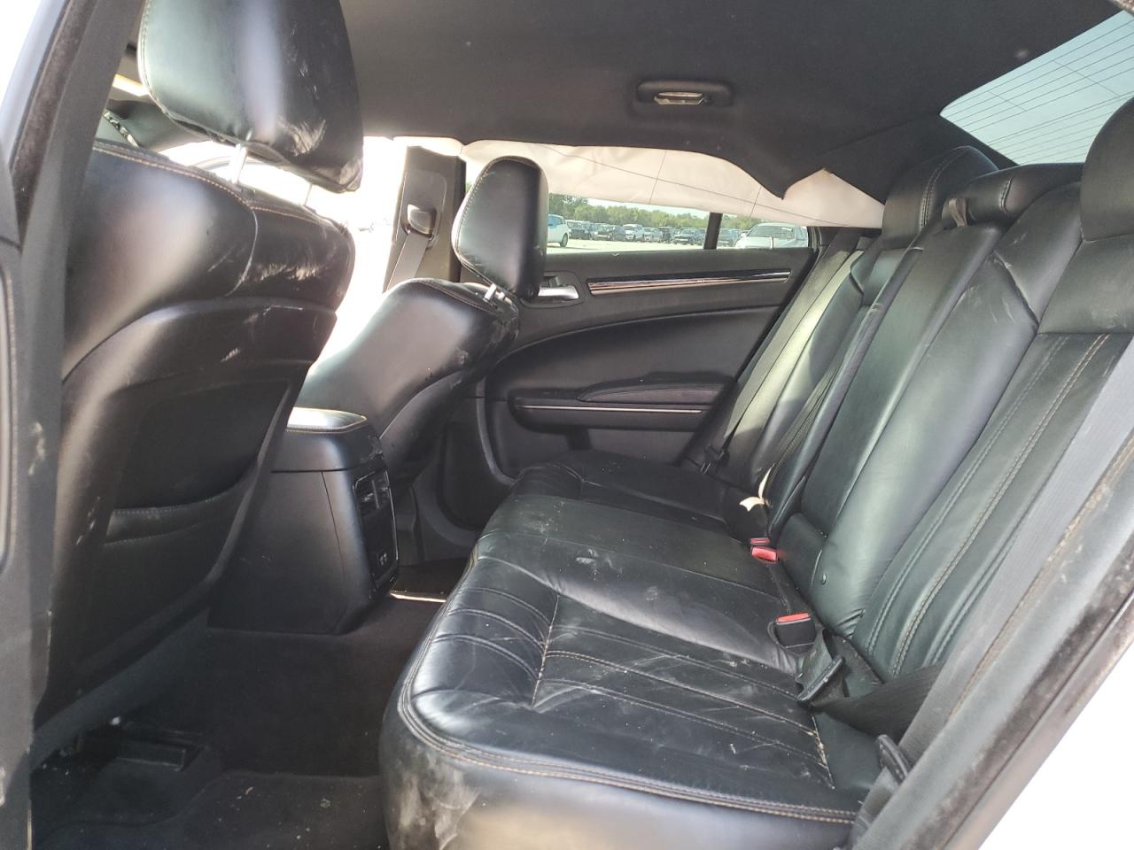 2017 Chrysler 300 S VIN: 2C3CCABGXHH664712 Lot: 78906273