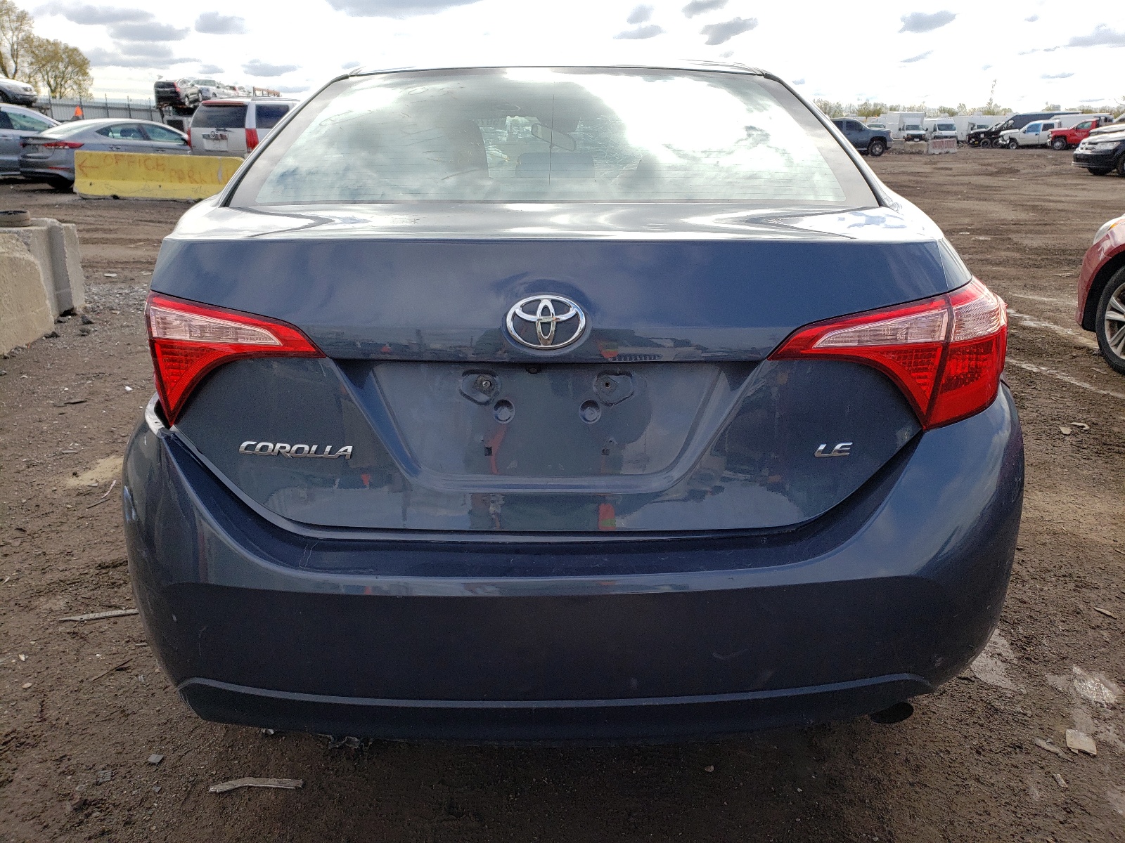 2017 Toyota Corolla L vin: 2T1BURHE1HC846124