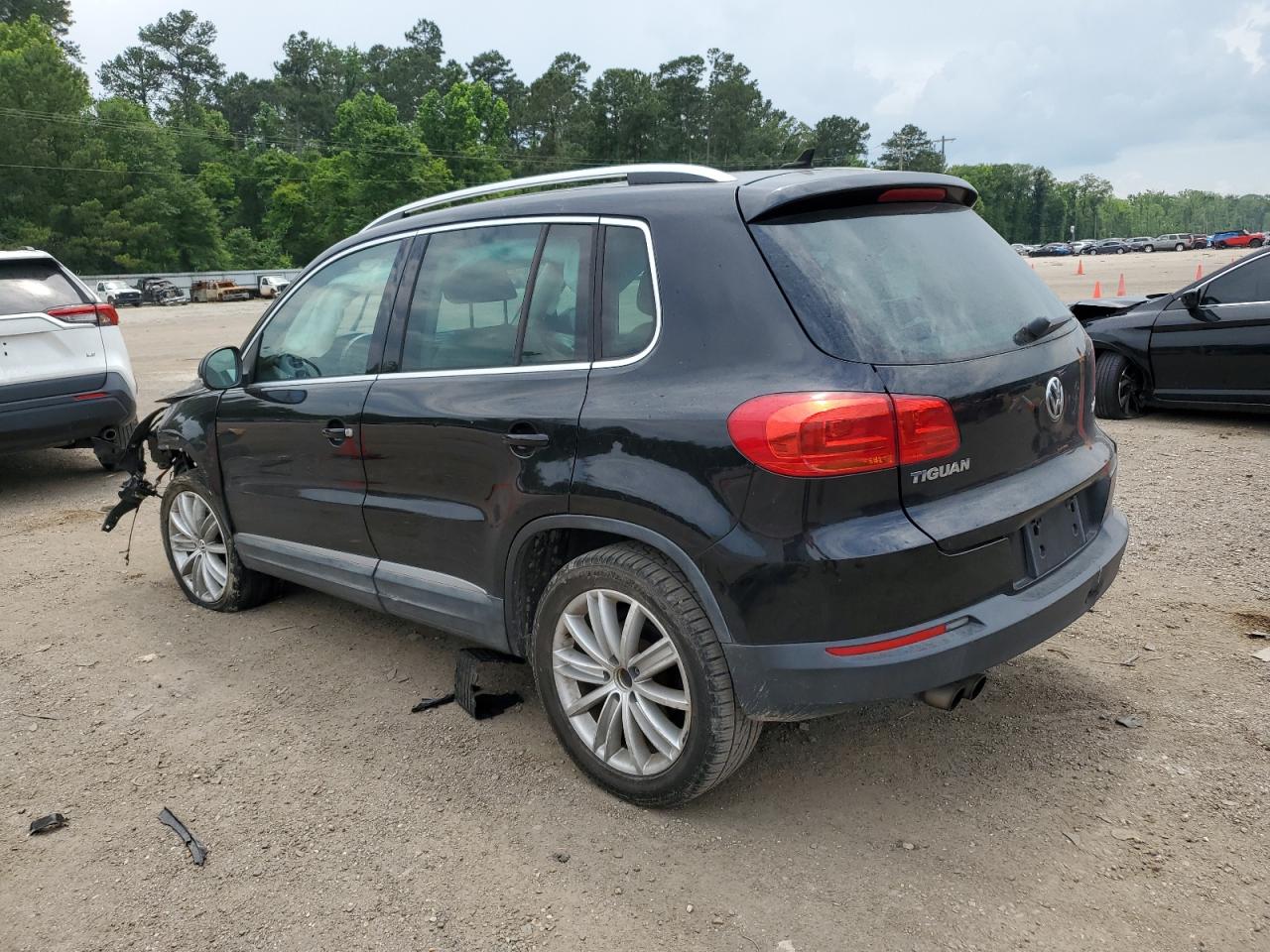 2013 Volkswagen Tiguan S VIN: WVGAV7AXXDW523728 Lot: 64116173