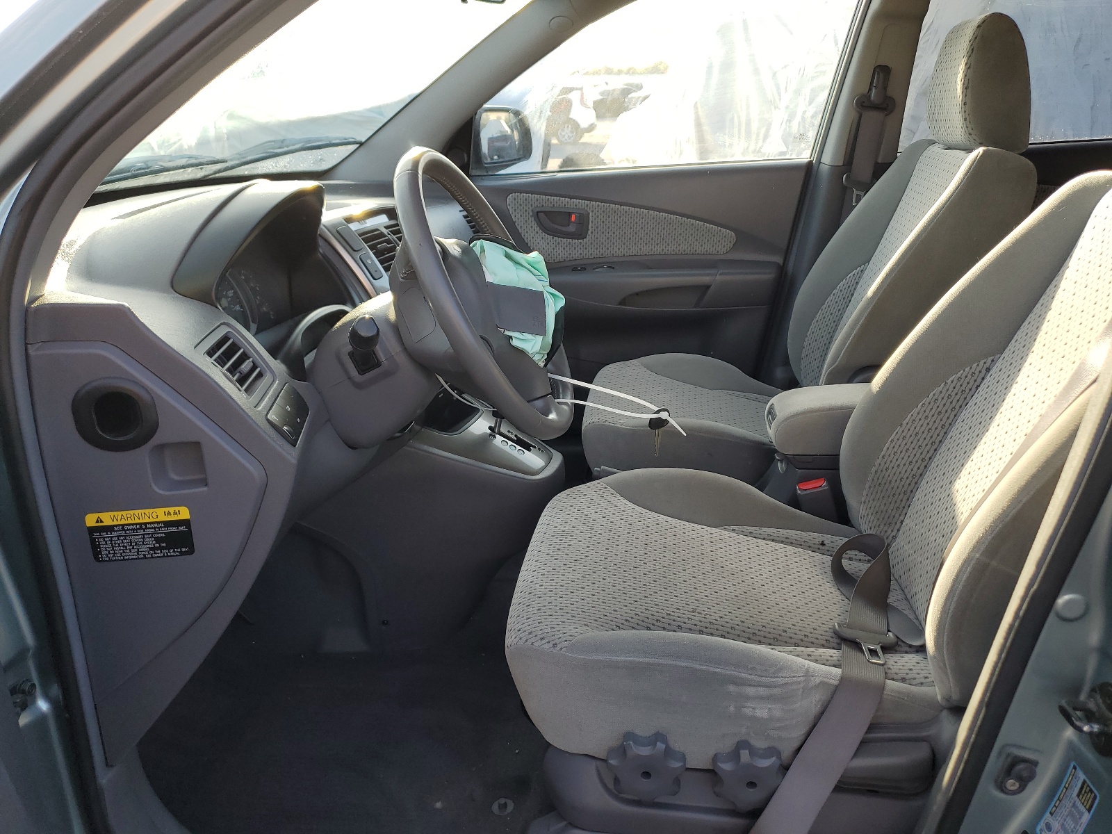 KM8JN12D55U211279 2005 Hyundai Tucson Gls