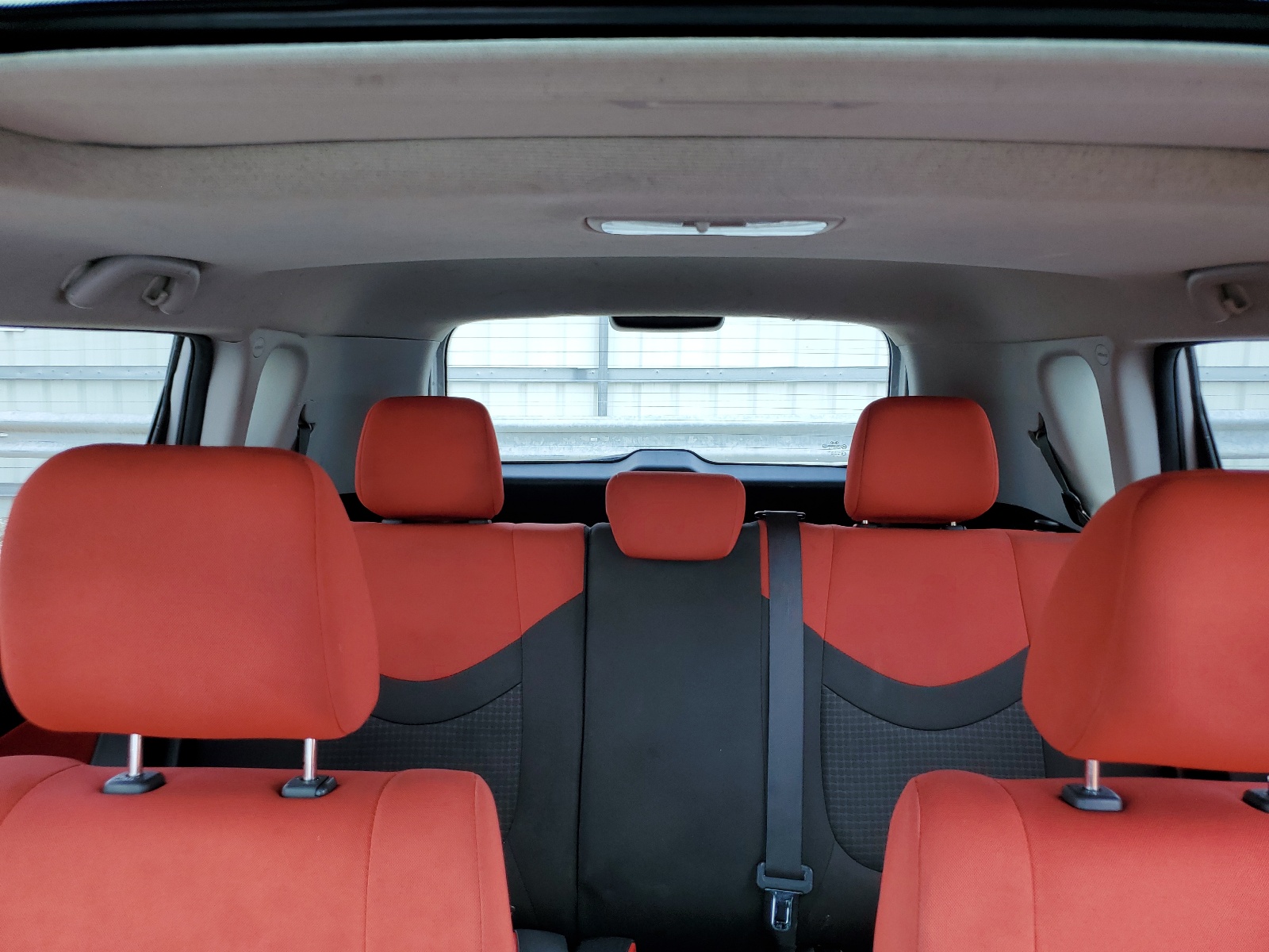 KNDJT2A22B7714987 2011 Kia Soul +