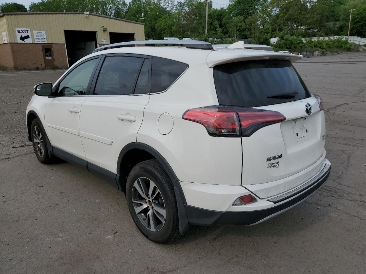 2017 Toyota Rav4 Xle VIN: JTMRFREV1HJ708312 Lot: 52824603