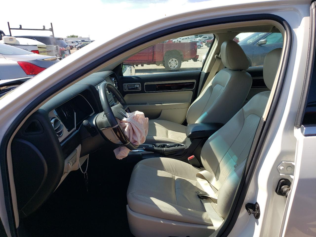 2009 Lincoln MKZ - Image 7