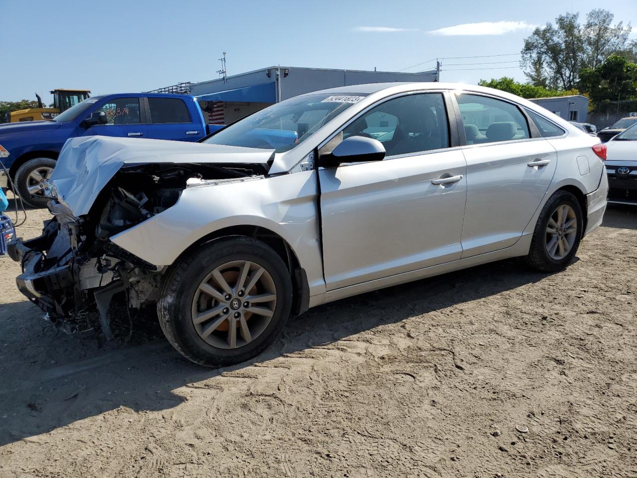 2015 Hyundai Sonata Se VIN: 5NPE24AF5FH183711 Lot: 52441823